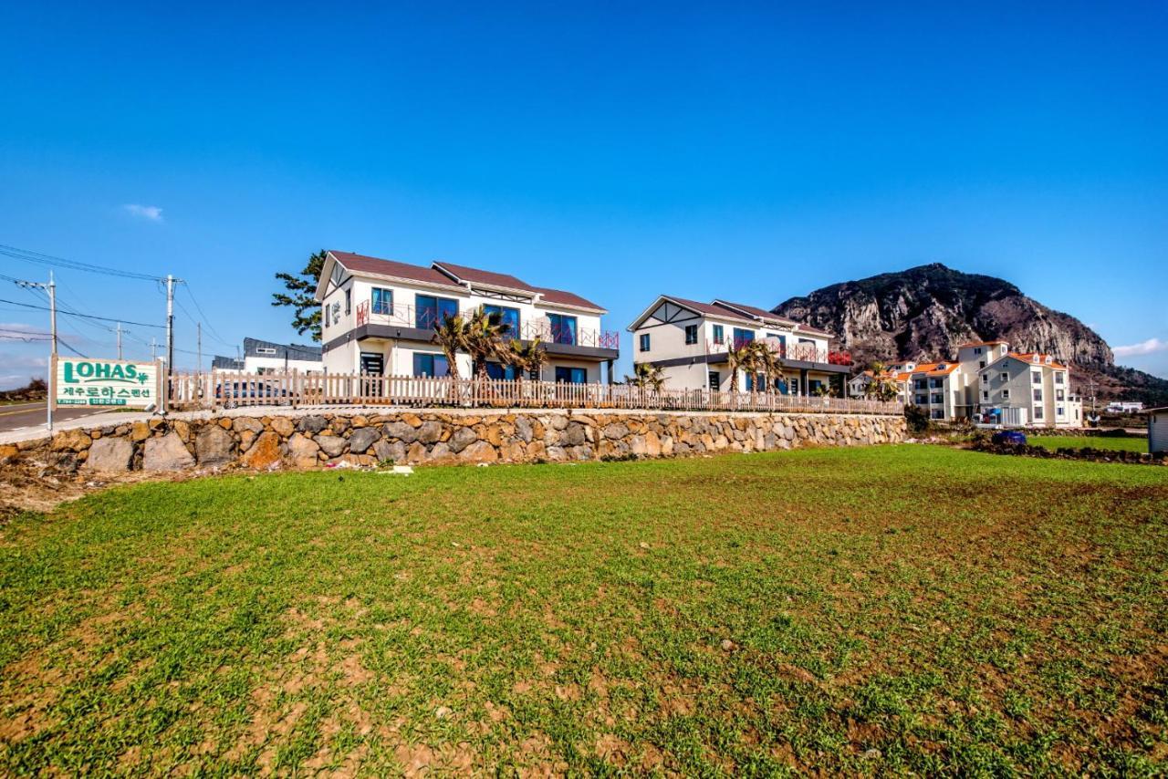 Lohas Pension Seogwipo Bagian luar foto
